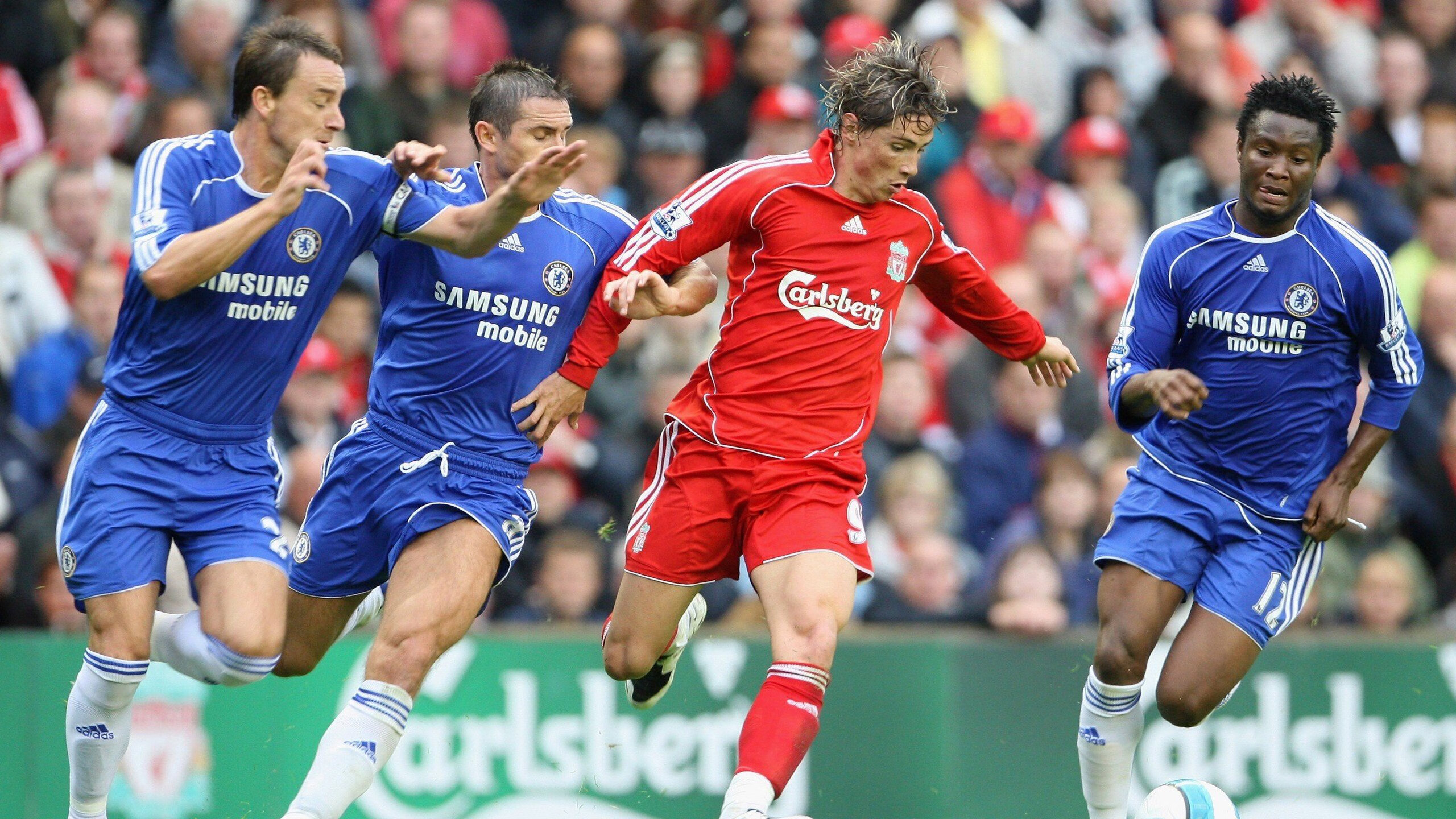 KAIYUNAPP-《CS_GO极速对垒，现场气氛火爆点燃》，吃鸡极速对决近战